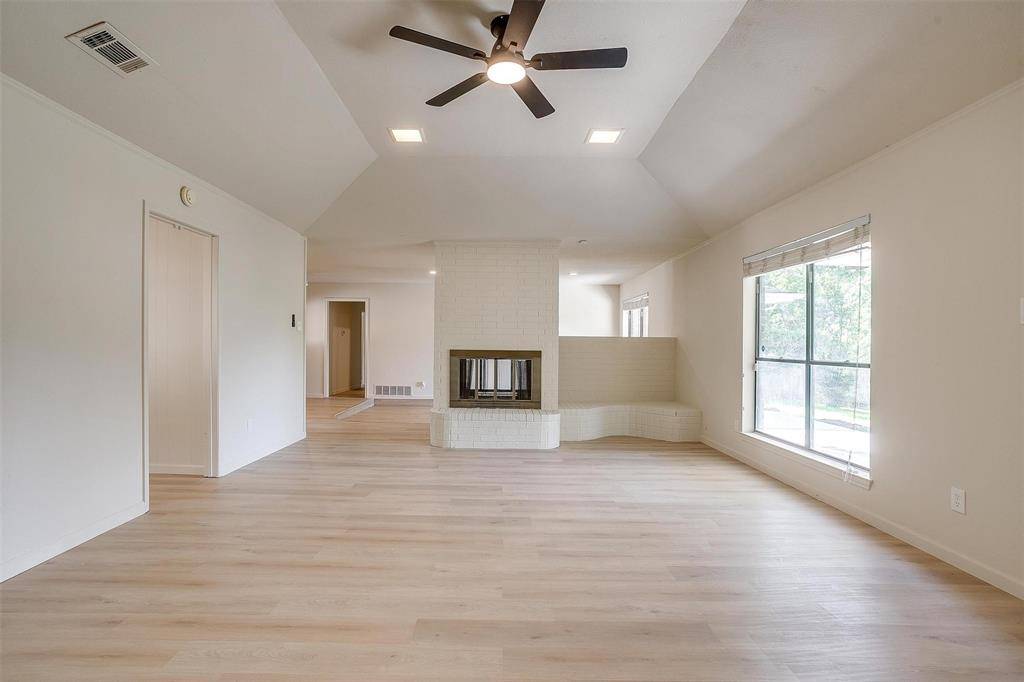 4424 Foxfire Way, Fort Worth, TX 76133