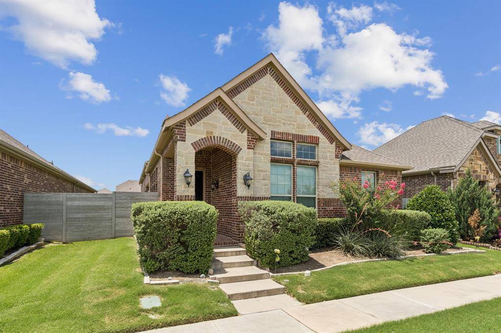 Argyle, TX 76226,913 Parkside Drive