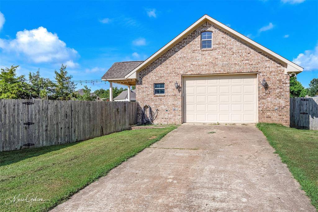 Stonewall, LA 71078,178 Nelda Circle