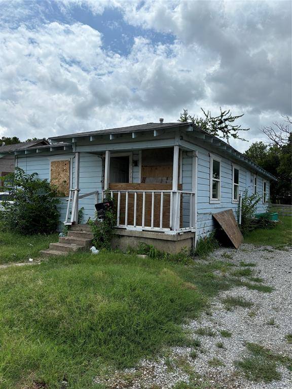 Dallas, TX 75212,3324 Mcbroom