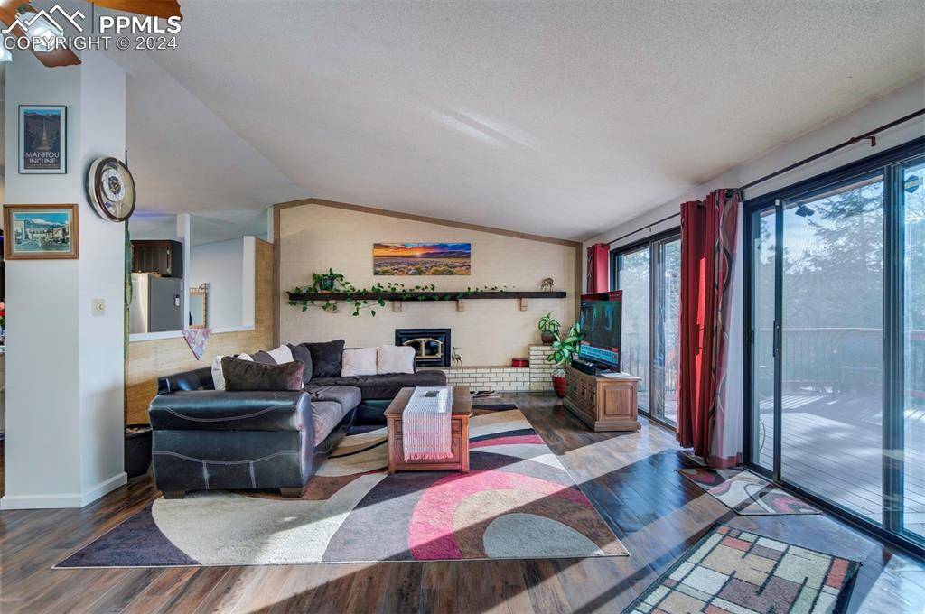 Colorado Springs, CO 80919,1210 W Woodmen RD