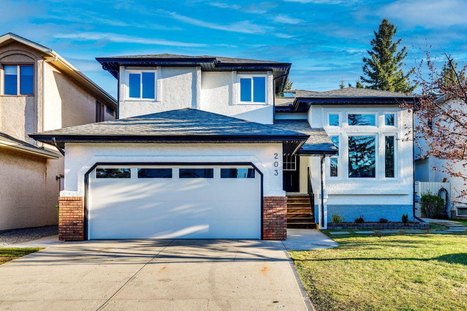 203 Edgepark WAY Northwest, Calgary, AB T3A 4T2