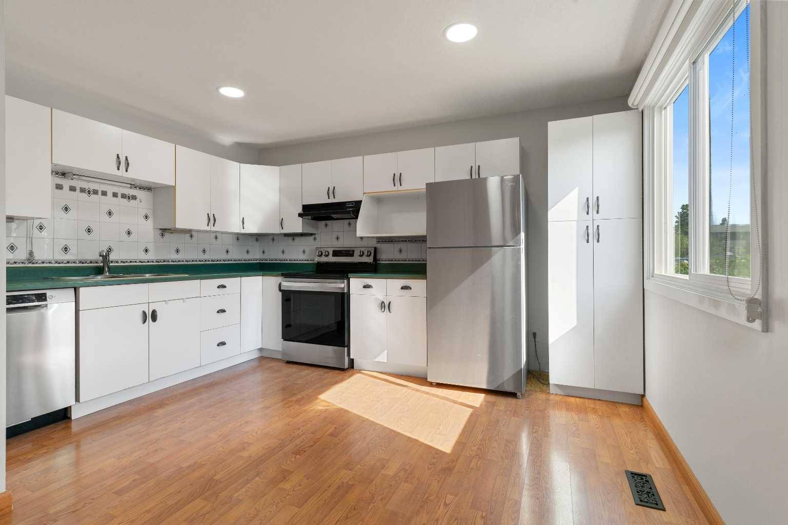 Grande Prairie, AB T8V4R8,7832 Cedarwood PARK