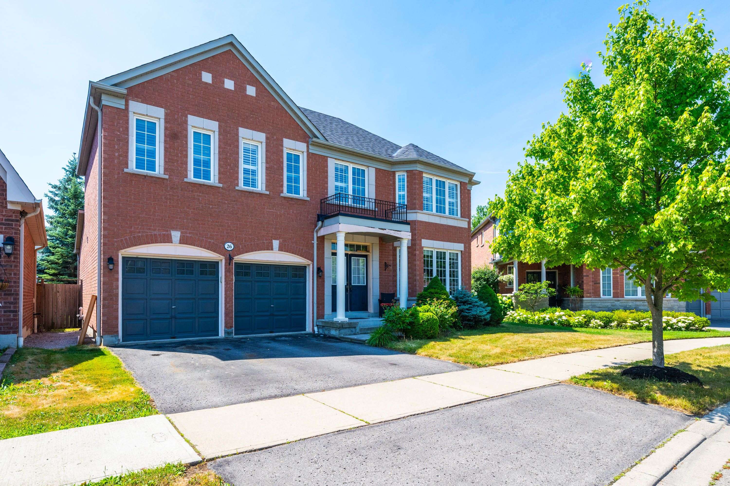 26 Peacock CRES, Ajax, ON L1T 0C6