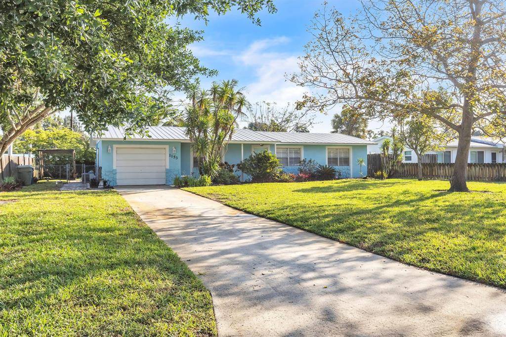Stuart, FL 34996,1153 SE Dolphin Drive