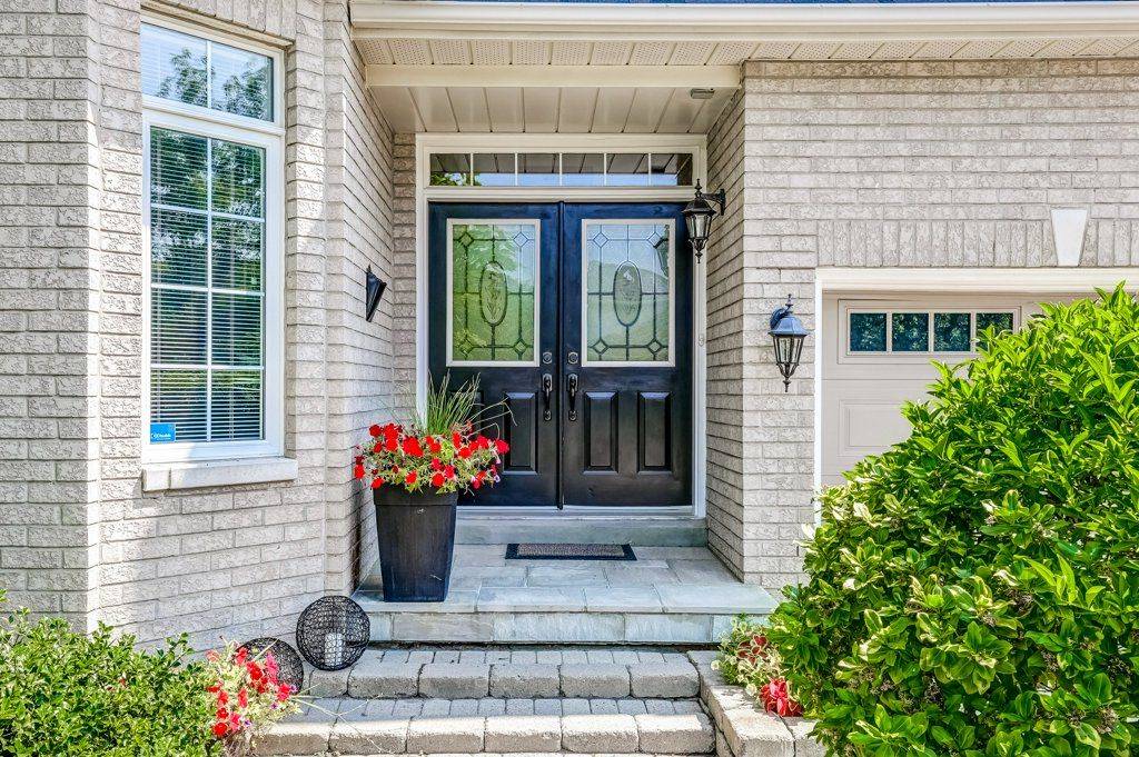 Newmarket, ON L3X 2J6,735 Madeline HTS