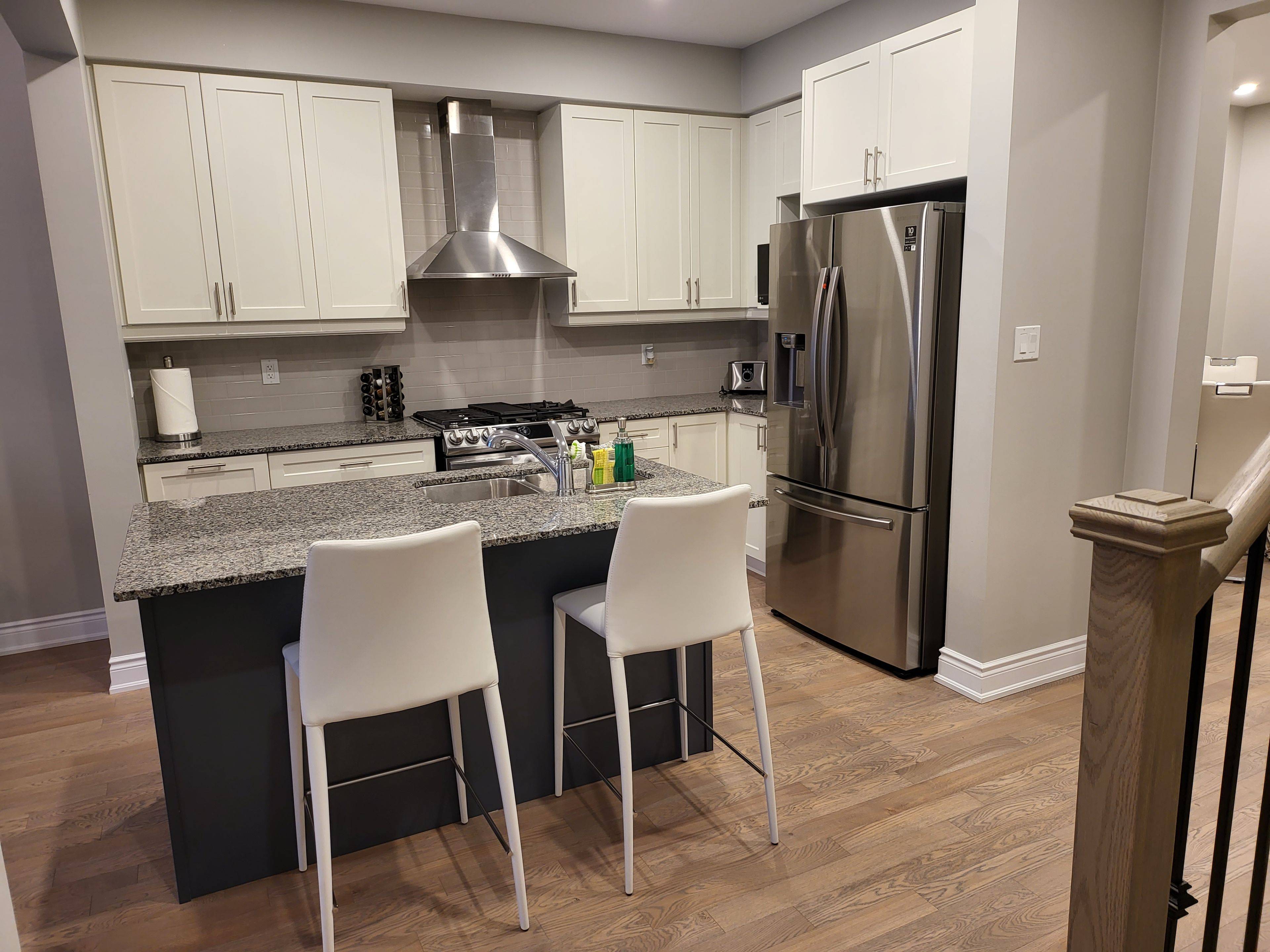 Wasaga Beach, ON L9Z 0K6,13 Eberhardt DR