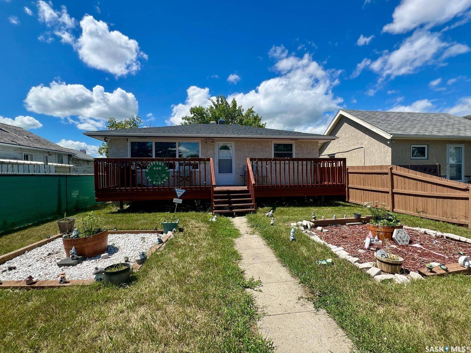 446 McIntyre STREET, Regina, SK S4R 2M3