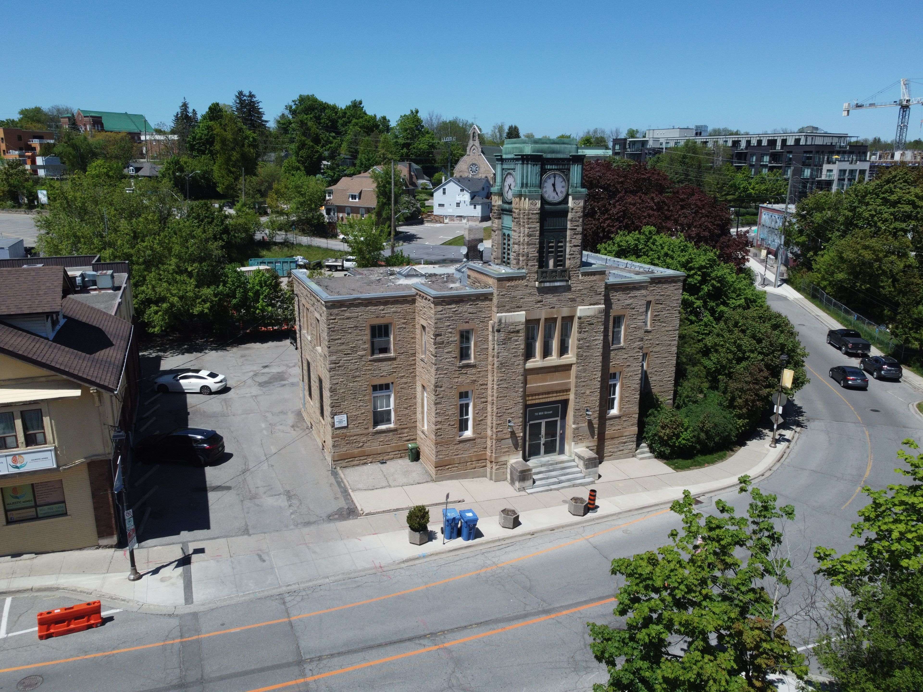Halton Hills, ON L7G 2C9,70 Mill ST