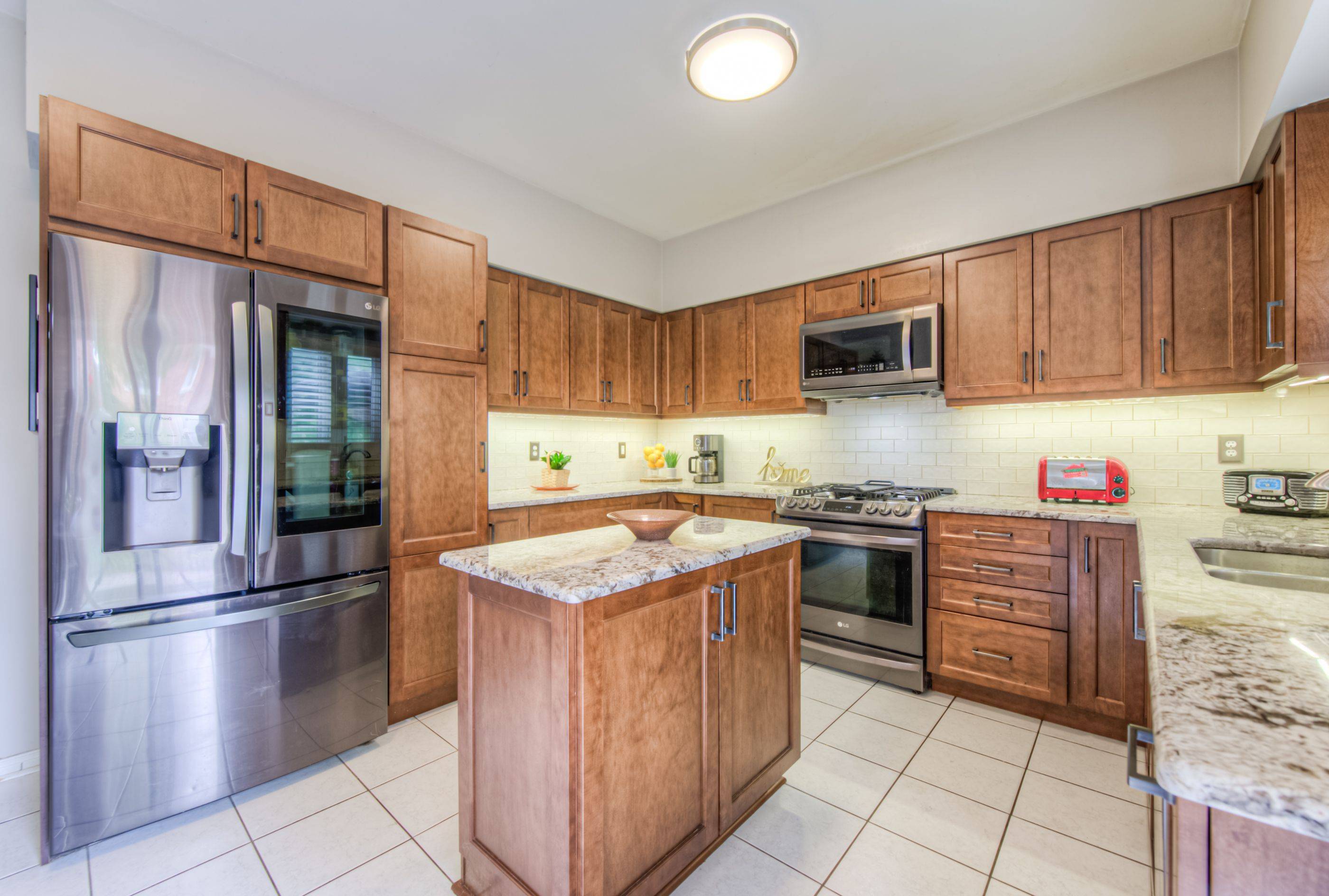 Oakville, ON L6M 3G7,2229 GLENFIELD RD