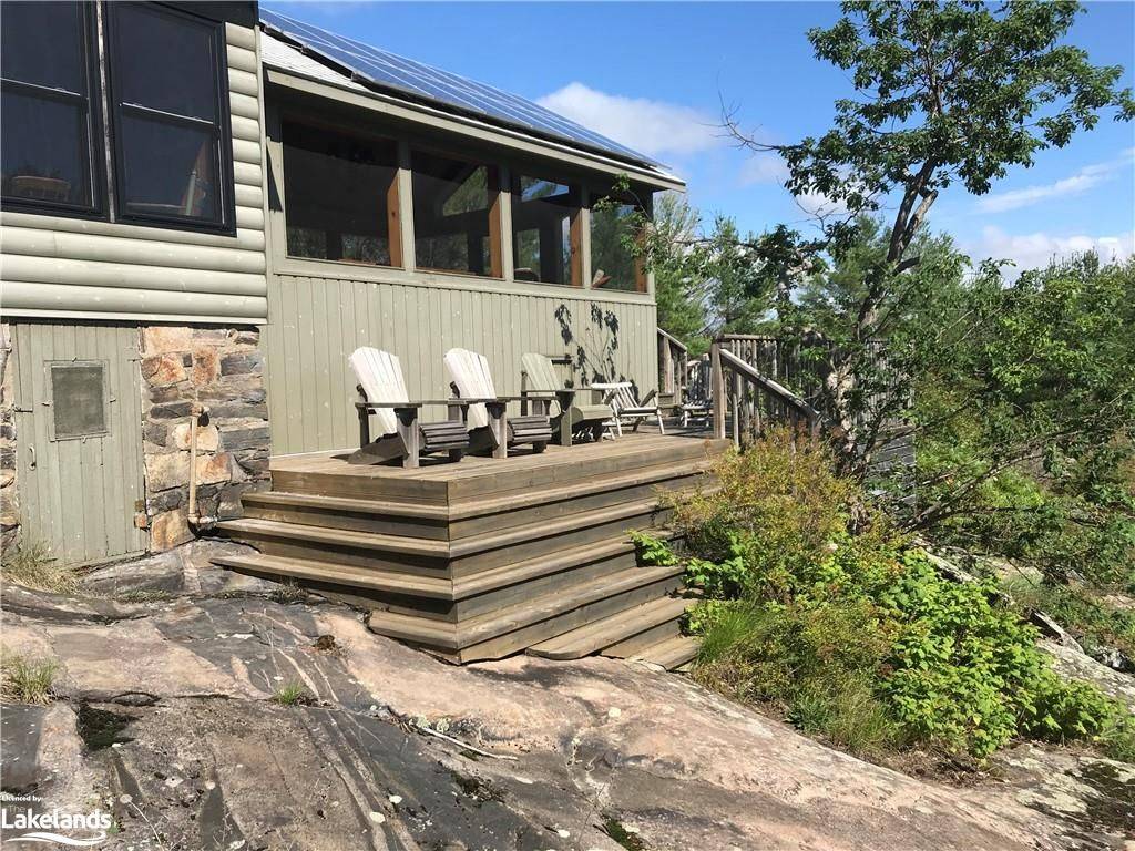 The Archipelago, ON P0J 2T0,0 CREWE PT