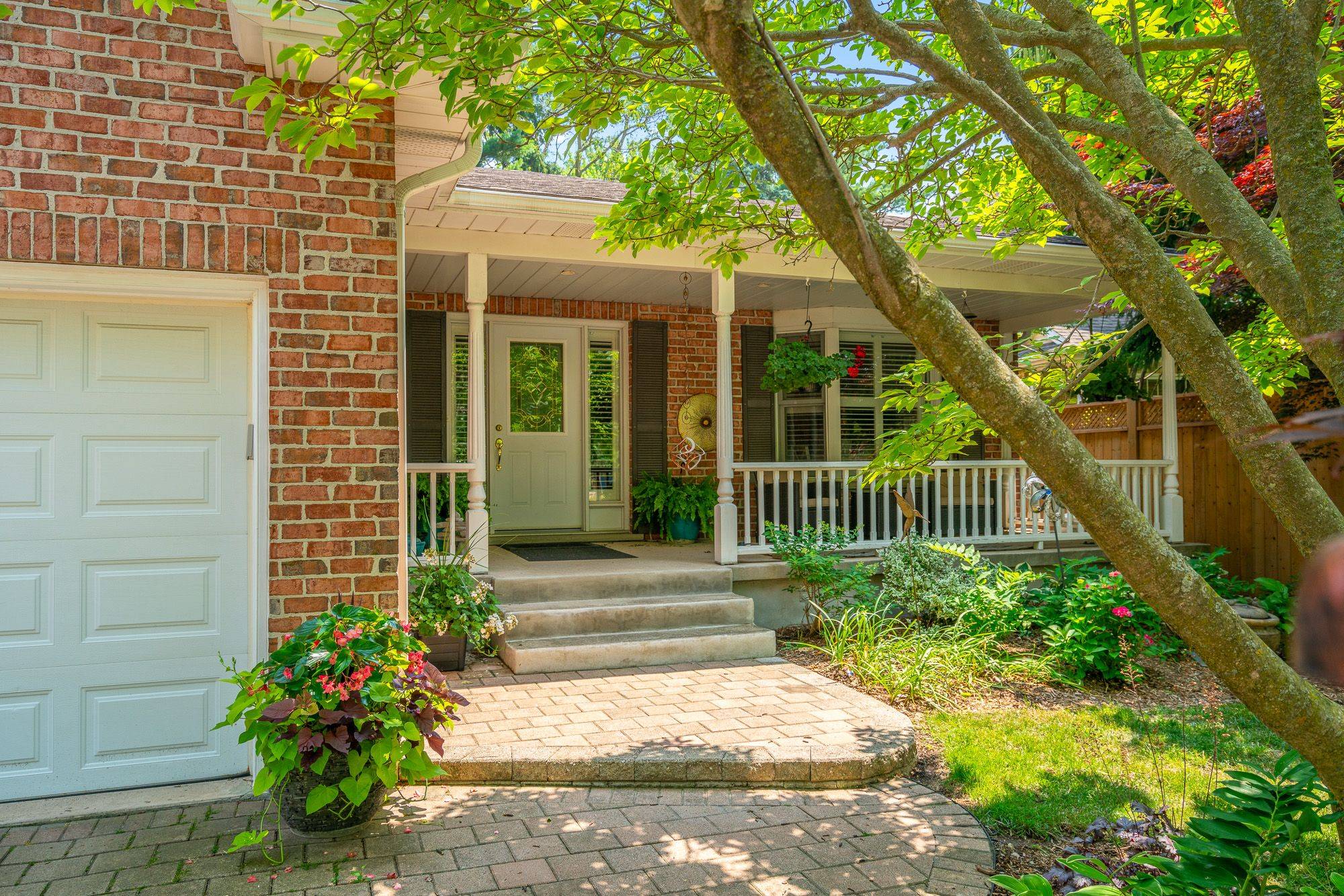 Niagara-on-the-lake, ON L0S 1J0,26 Park CT