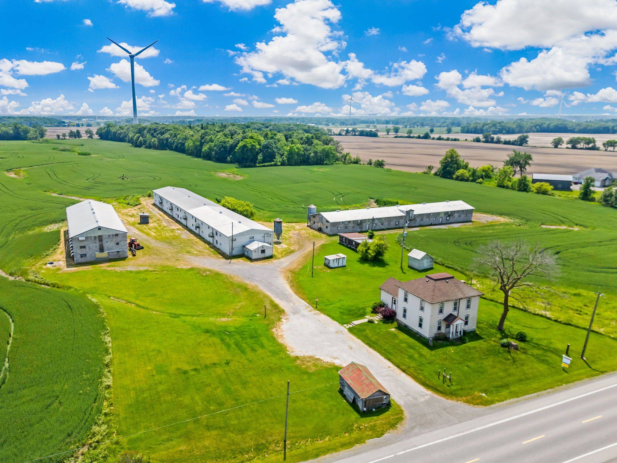 West Lincoln, ON L0R 1Y0,5950 Regional Road 65 N/A