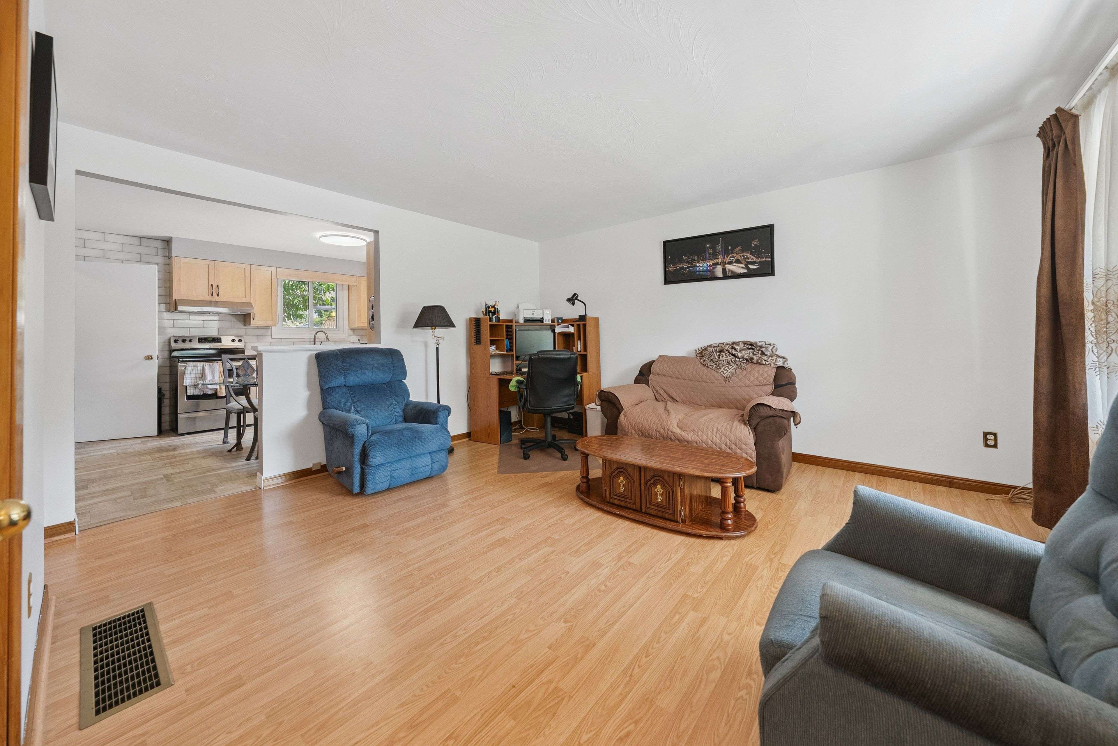 Peterborough East, ON K9H 7C7,604 Garside DR