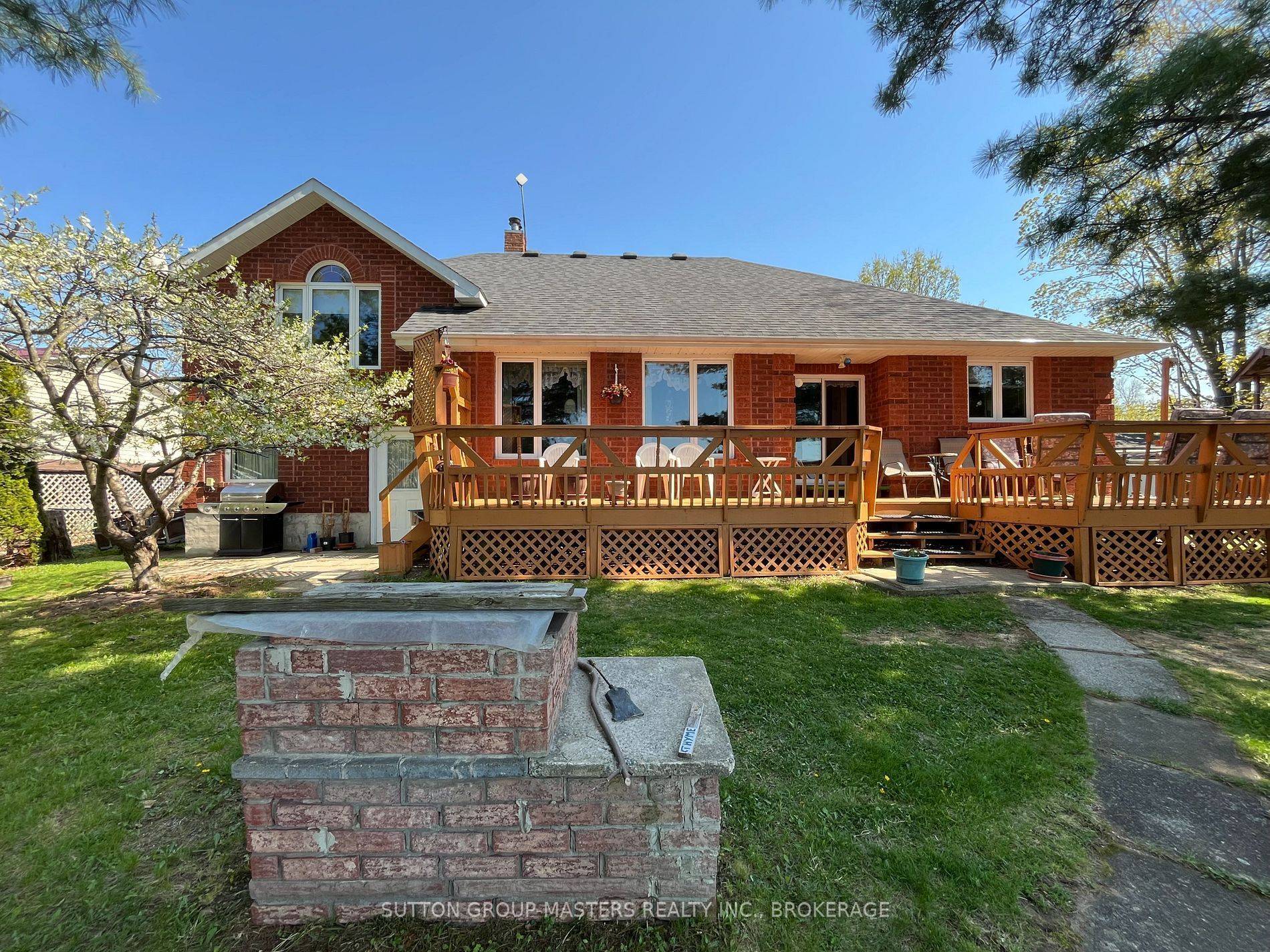 Frontenac, ON K0H 1H0,4907 Alex McLean LN N