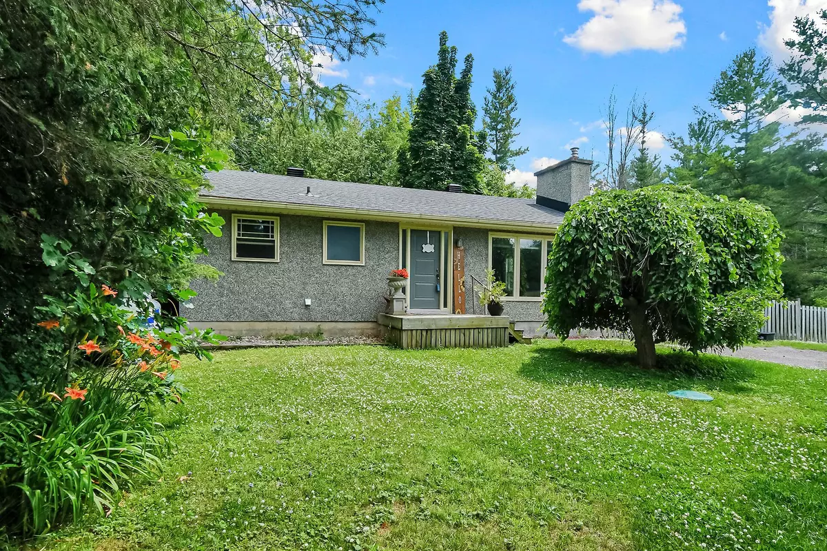 Kanata, ON K2K 1X7,1048 Kerwin RD