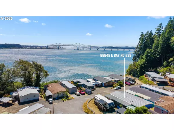 North Bend, OR 97459,66642 E BAY RD #38