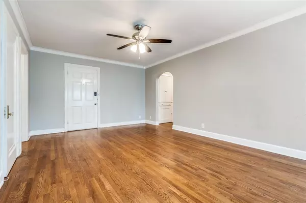 Dallas, TX 75219,4000 Hawthorne Avenue #9
