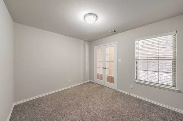 Gainesville, TX 76240,1113 Vintage Avenue