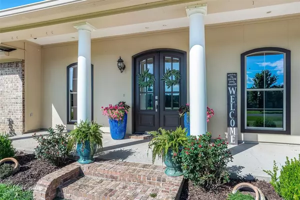 Stonewall, LA 71078,178 Nelda Circle
