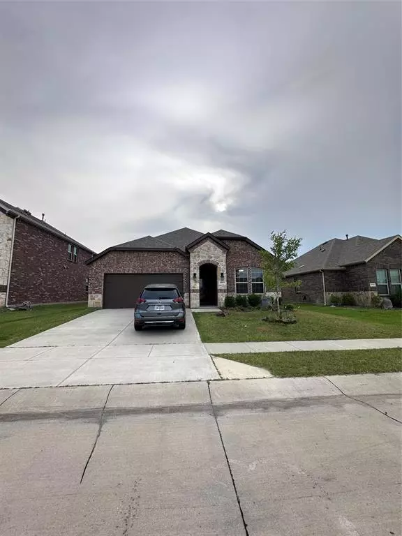 3621 Arabella Way, Aubrey, TX 76227