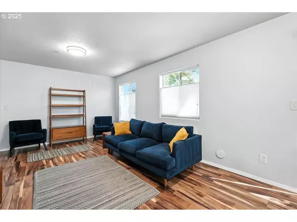 Portland, OR 97236,3317 SE 122ND AVE #1
