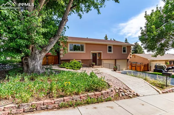 3265 Inspiration DR, Colorado Springs, CO 80917