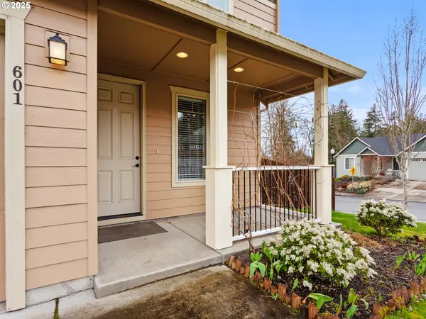 Kalama, WA 98625,519 STEPPING STONE ST