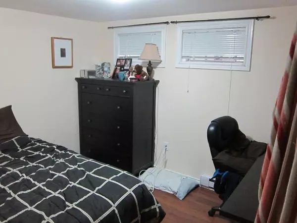 Toronto C07, ON M2R 2J8,46 Transwell AVE #Unit B