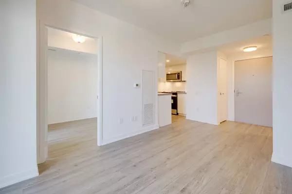 500 Wilson AVE #710, Toronto C06, ON M3H 0E5