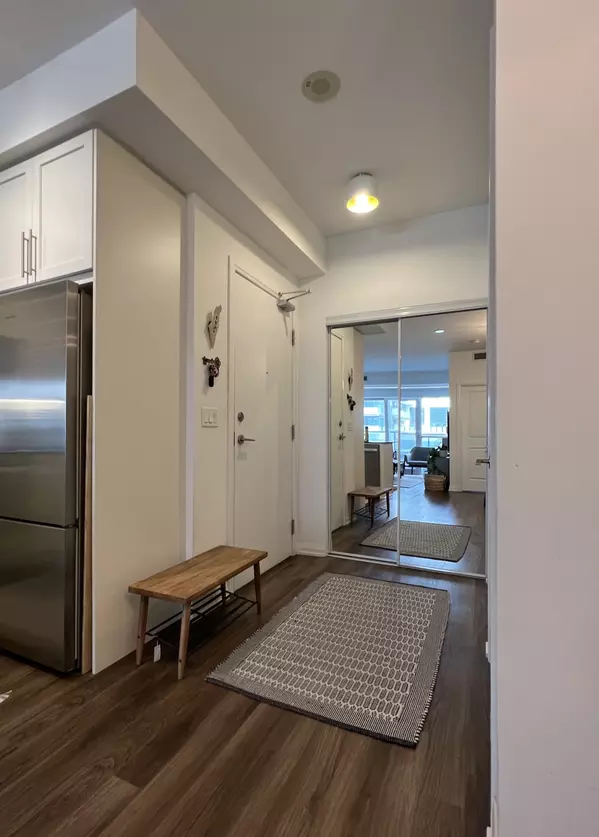 Richmond Hill, ON L4B 0B1,65 Oneida CRES #308
