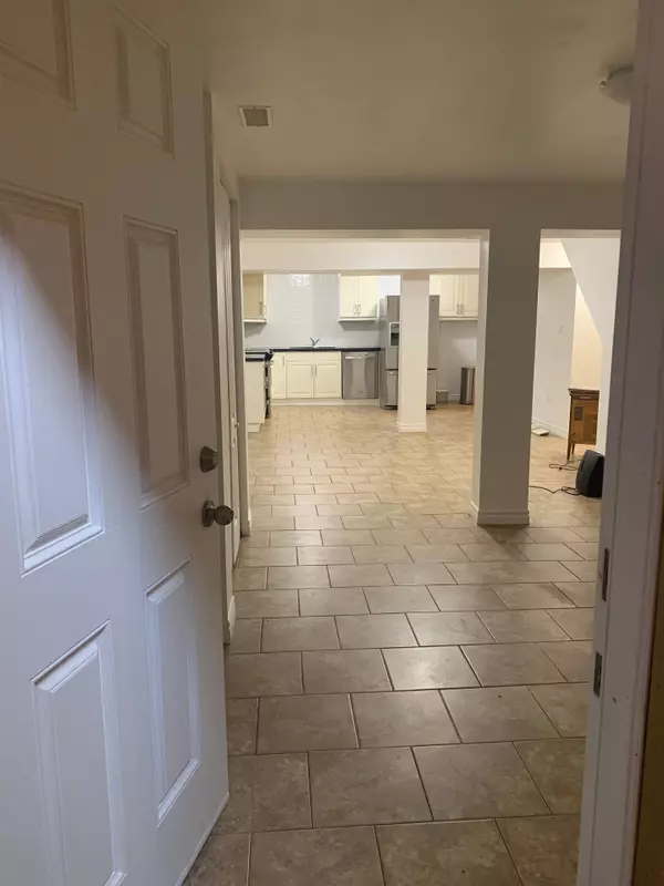 Brampton, ON L6S 3E3,69 Milford CRES