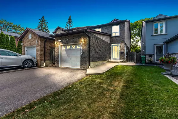 4265 Lingfield CRES, Mississauga, ON L4W 3M3