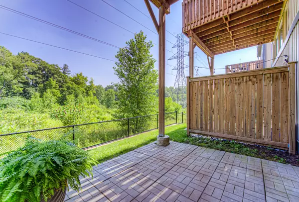 Kitchener, ON N2P 0H2,115 South Creek DR #9C