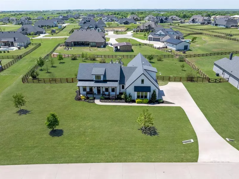3325 Sandpiper Circle, Northlake, TX 76226