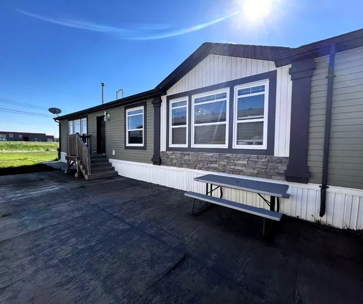 5023 44 Ave, Vermilion, AB T9X 1J7