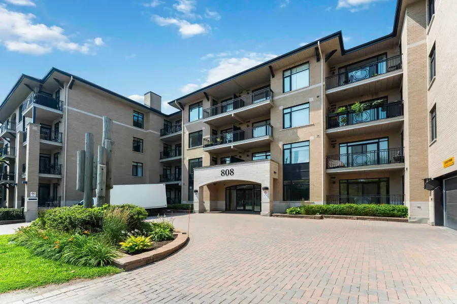 808 Bronson AVE #316, Dows Lake - Civic Hospital And Area, ON K1S 5A4