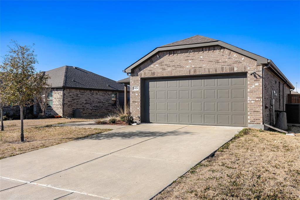 Greenville, TX 75402,1424 Brindle Drive