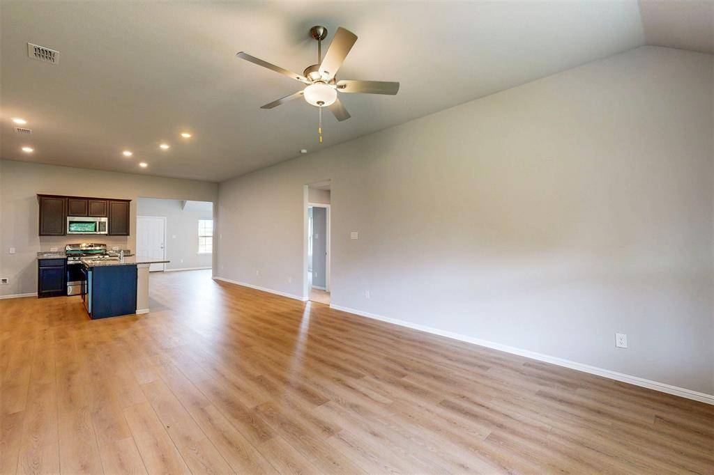 Denton, TX 76208,3309 Fortress Way