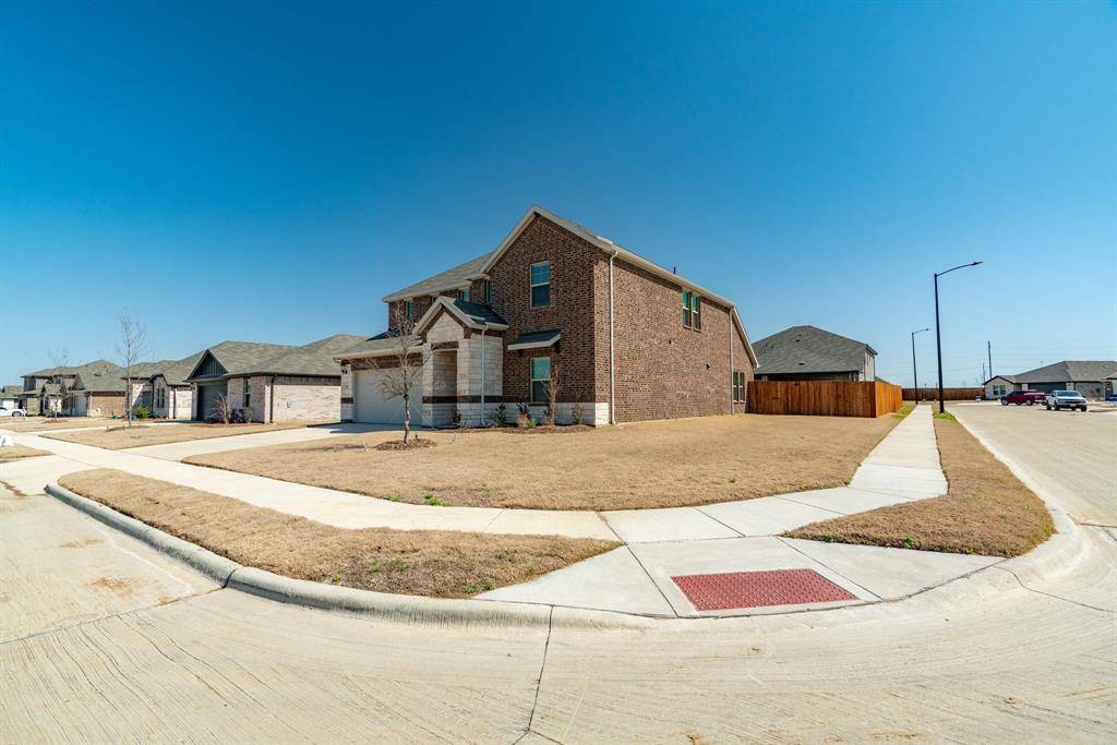 Greenville, TX 75402,325 Canyon Oaks Drive