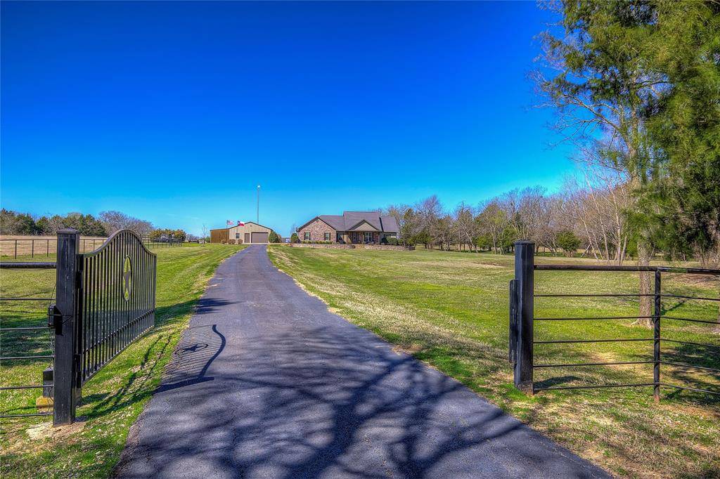 Point, TX 75472,950 RS County Road 1520