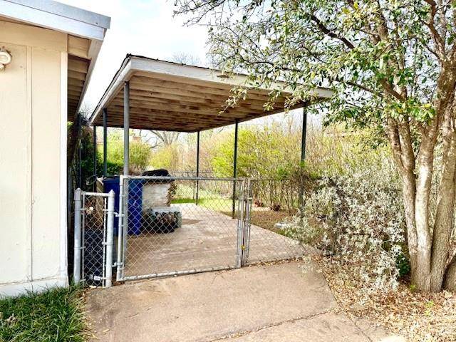 Winters, TX 79567,215 Laurel Drive