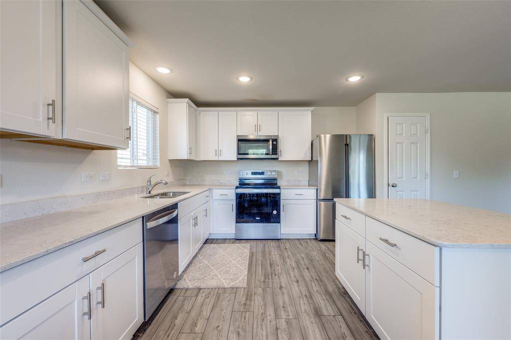 Van Alstyne, TX 75495,516 W Marshall Drive