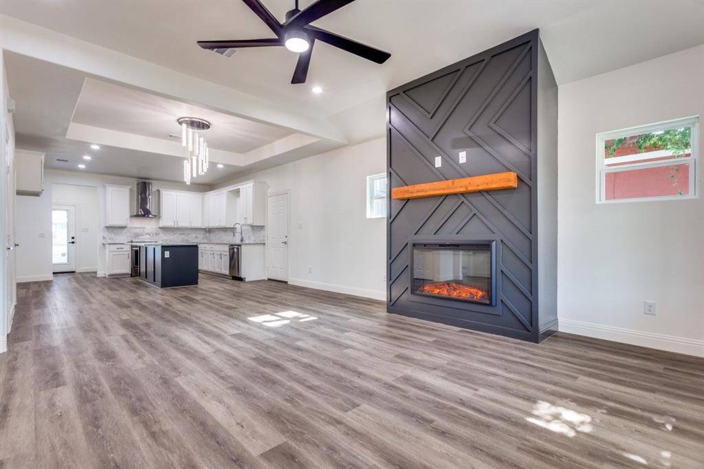 Fort Worth, TX 76104,912 Judd Street