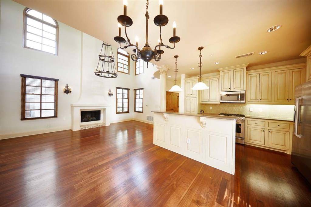 Dallas, TX 75206,2510 N Henderson #5