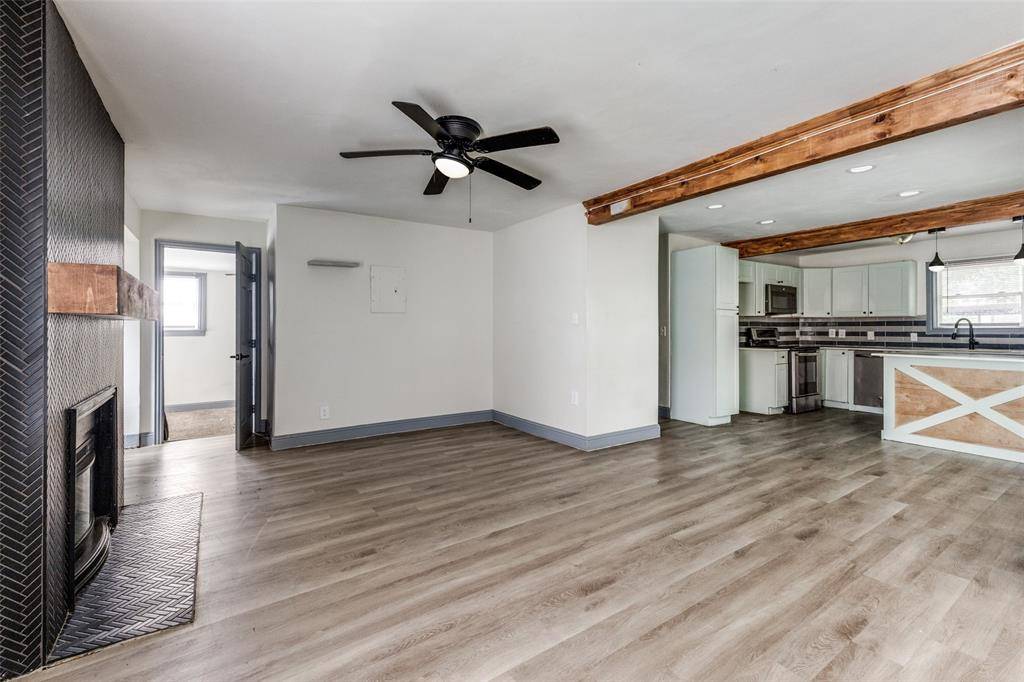 Dallas, TX 75215,2535 Elsie Faye Heggins Street