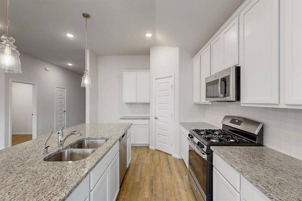 Pilot Point, TX 76258,14054 Ladbroke Street