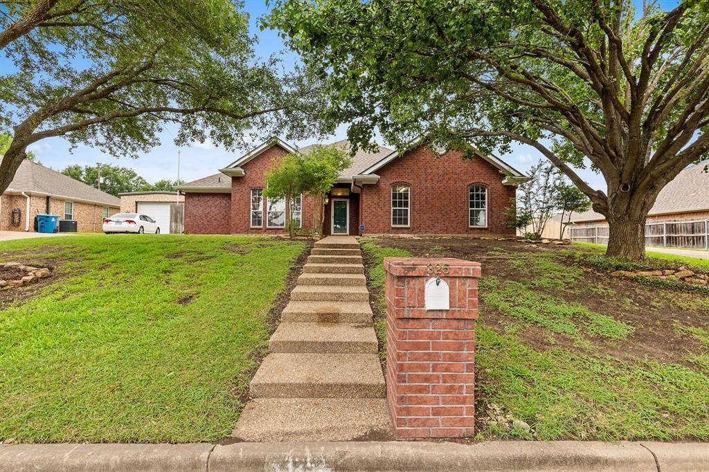 Hewitt, TX 76643,325 Fannin Drive