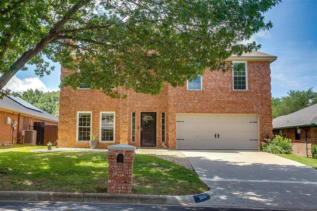 Fort Worth, TX 76133,5025 Barberry Drive