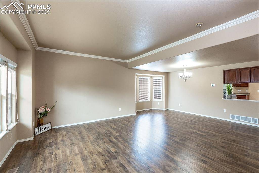Colorado Springs, CO 80923,7127 Indian River DR